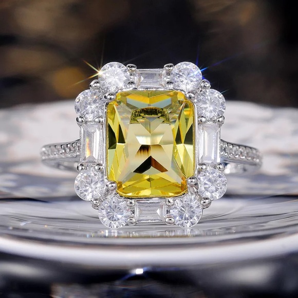 New 925 Silver Emerald Cut Diamond Ring - Picture 3 of 6